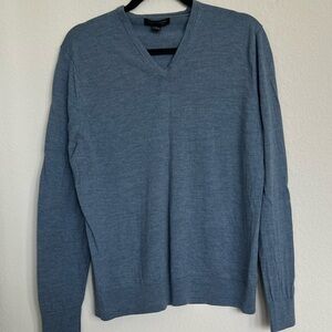 Banana Republic 100% Merino Wool Blue V-Neck Sweater